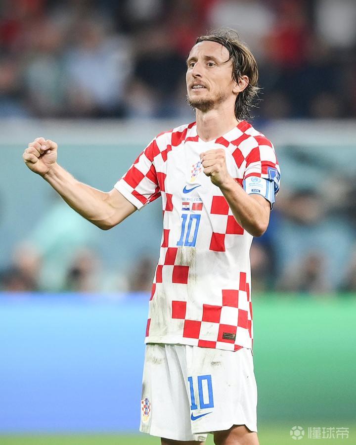 2026澳网亚太区外卡赛男单第一轮：布云朝克特战胜对手晋级8强