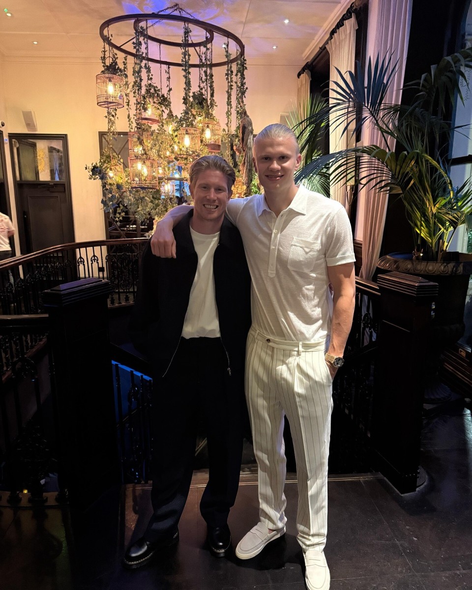 FIFPRO年度最佳11人：登贝莱、姆巴佩、亚马尔领衔，贝林厄姆入围